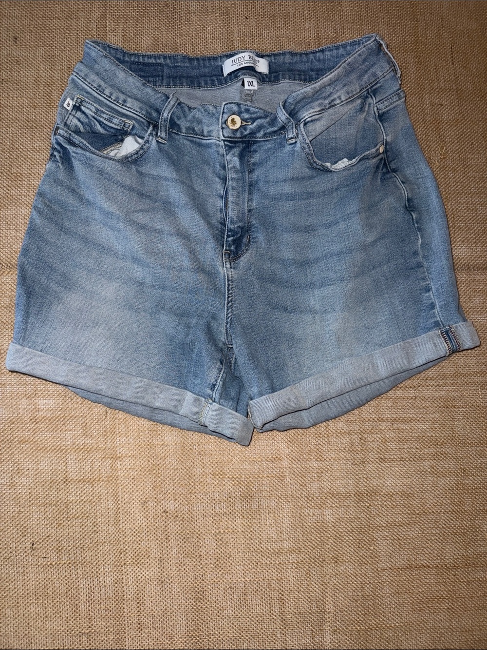 Judy Blue Classic Rolled Hem Light Wash Denim Shorts